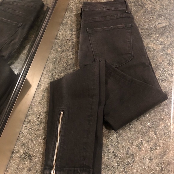 ZARA skinny black denim with zipper ankle detail - Picture 2 of 2